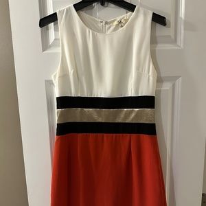 Short colorblock dress